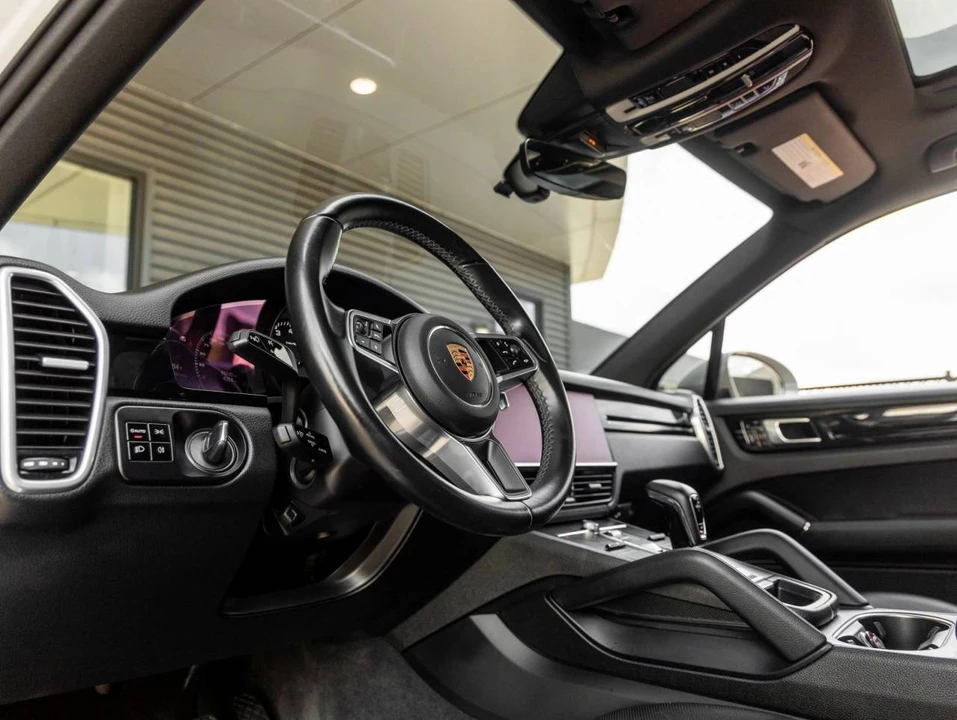 2020 Porsche 9Y0/9Y3 Cayenne - Image 4 of 5