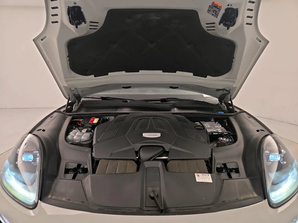 2020 Porsche 9Y0/9Y3 Cayenne - Image 23 of 29