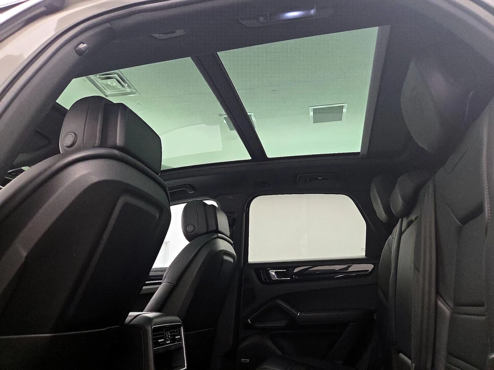 2020 Porsche 9Y0/9Y3 Cayenne - Image 24 of 29