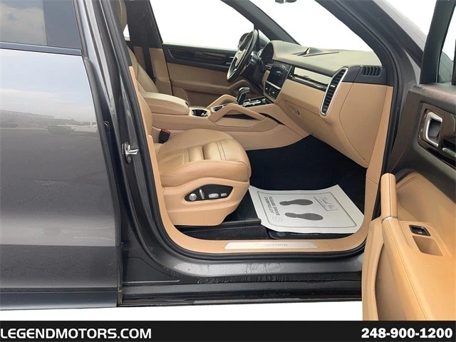 2020 Porsche 9Y0/9Y3 Cayenne - Image 19 of 21