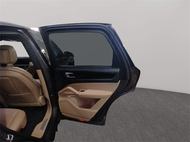 2020 Porsche 9Y0/9Y3 Cayenne - Image 18 of 21