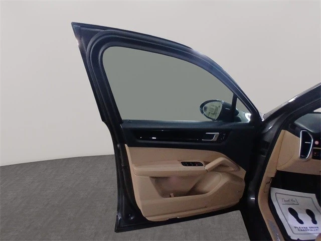 2020 Porsche 9Y0/9Y3 Cayenne - Image 11 of 12