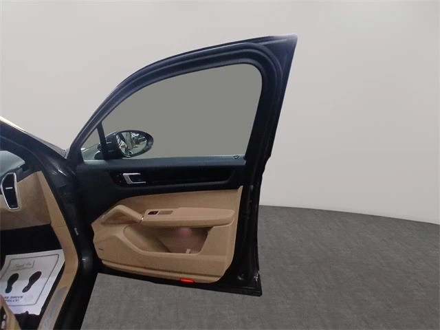 2020 Porsche 9Y0/9Y3 Cayenne - Image 16 of 21