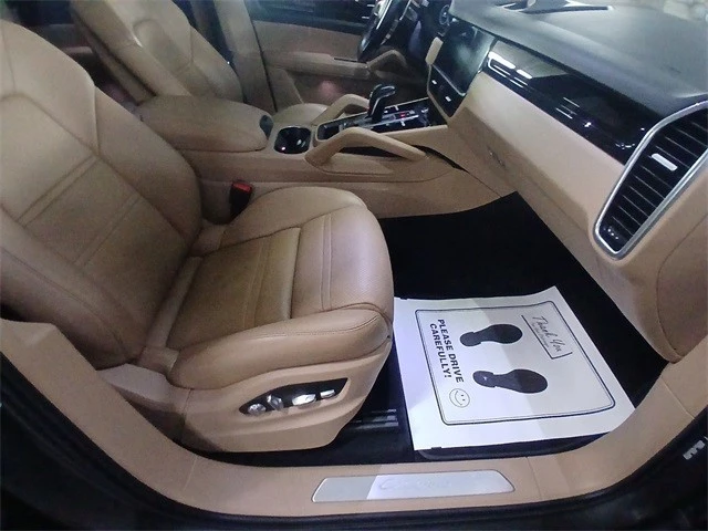 2020 Porsche 9Y0/9Y3 Cayenne - Image 17 of 21