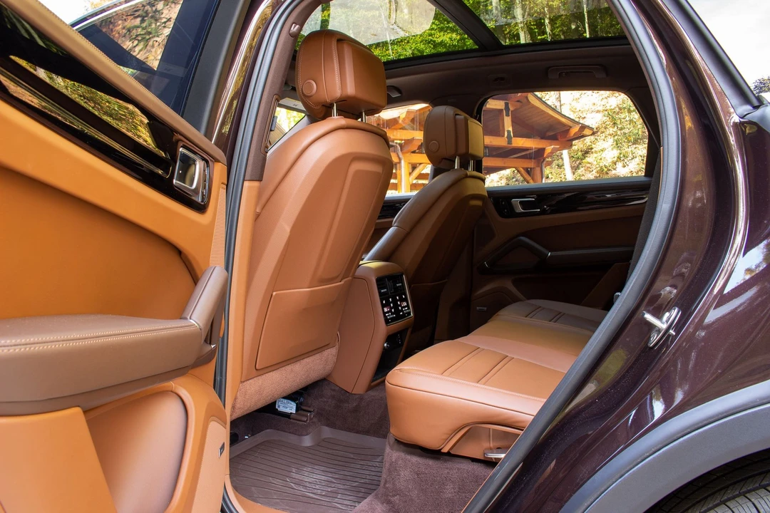 2020 Porsche 9Y0/9Y3 Cayenne - Image 15 of 16