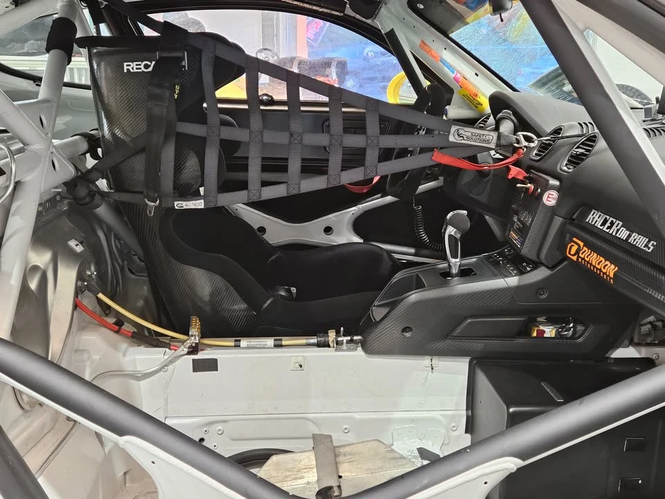 2020 Porsche 718 Cayman GT4 - Image 19 of 20