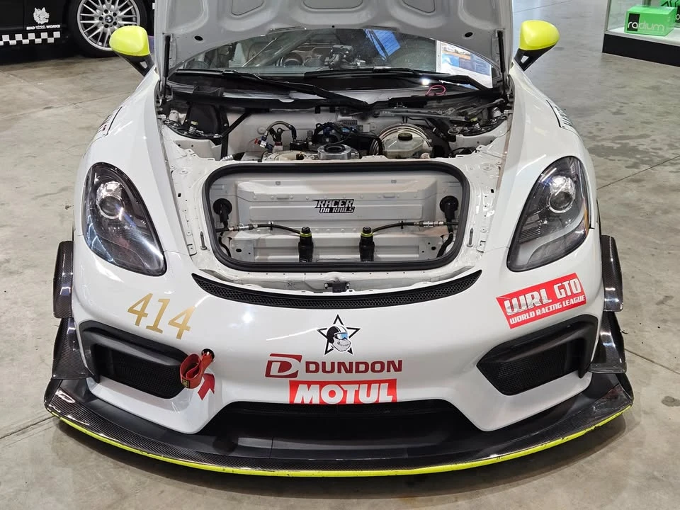 2020 Porsche 718 Cayman GT4 - Image 3 of 20