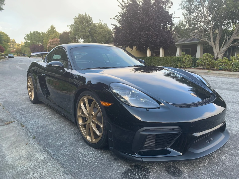 2020 Porsche 718 Cayman GT4 - Image 3 of 9