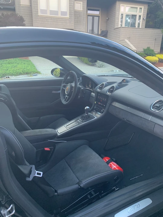 2020 Porsche 718 Cayman GT4 - Image 7 of 9