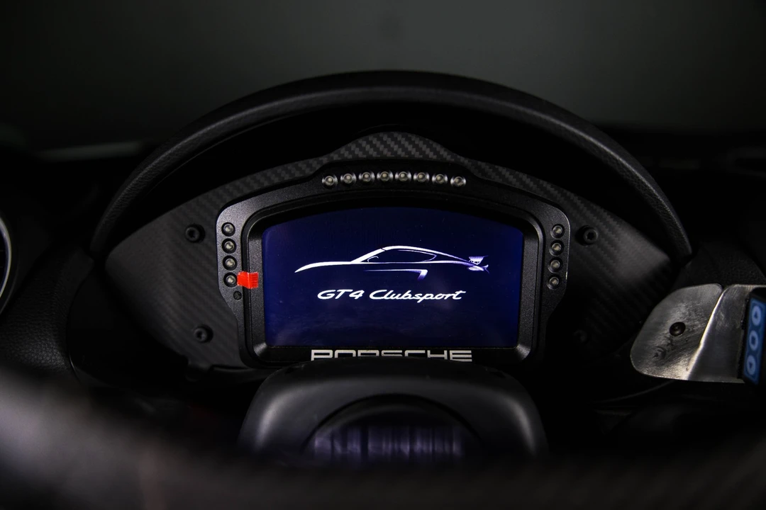 2020 Porsche 718 Cayman GT4 Clubsport - Image 16 of 31