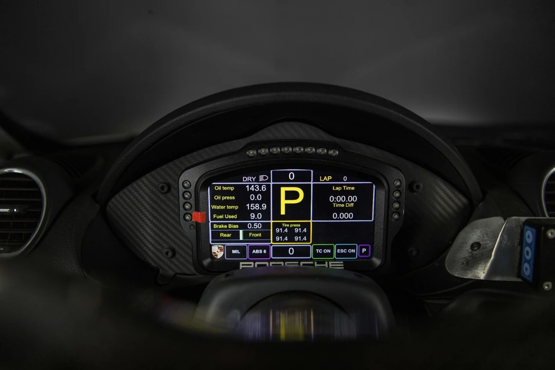 2020 Porsche 718 Cayman GT4 Clubsport - Image 17 of 31