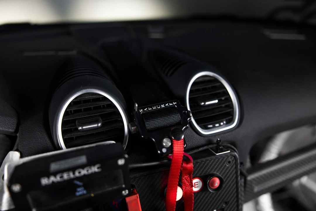 2020 Porsche 718 Cayman GT4 Clubsport - Image 19 of 31