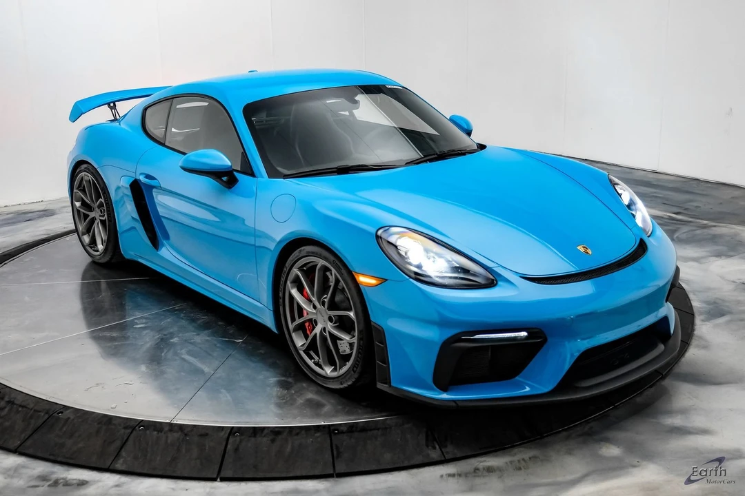 2020 Porsche 718 Cayman GT4 - Image 26 of 31