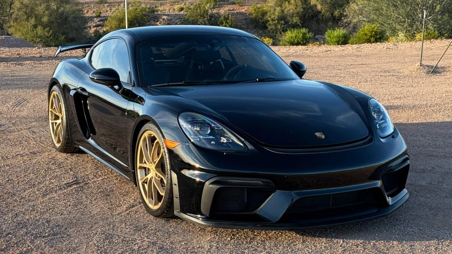2020 Porsche 718 Cayman GT4 - Image 4 of 28