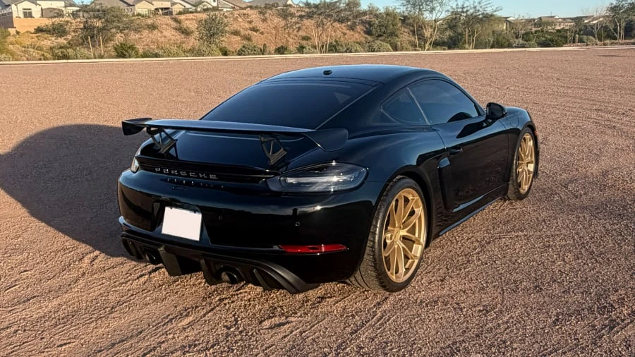 2020 Porsche 718 Cayman GT4 - Image 2 of 28