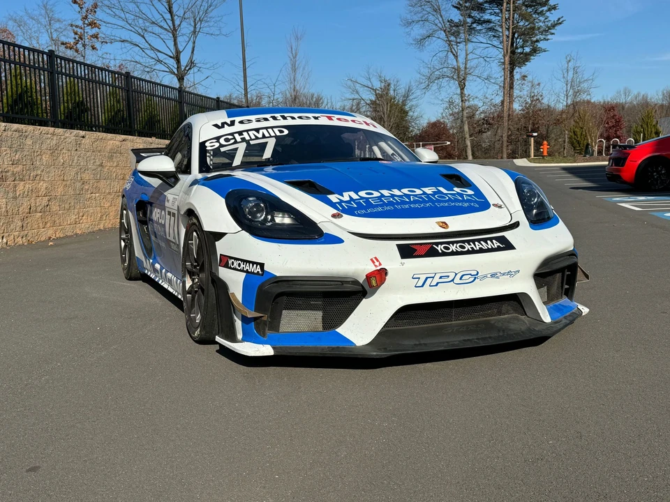2020 Porsche 718 Cayman GT4 RS Clubsport - Image 2 of 8