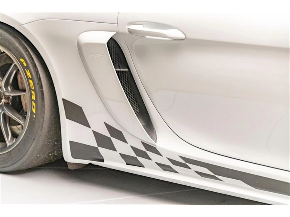 2020 Porsche 718 Cayman GT4 - Image 29 of 31