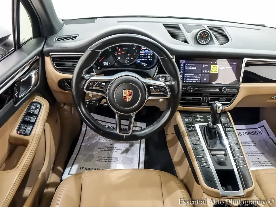 2020 Porsche Macan - Image 10 of 20