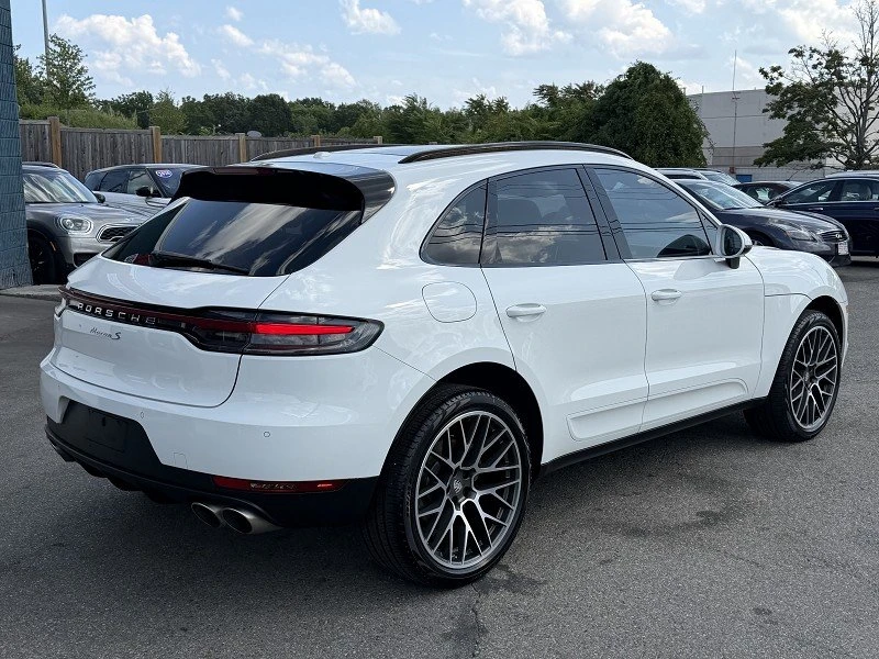 2020 Porsche Macan - Image 9 of 20