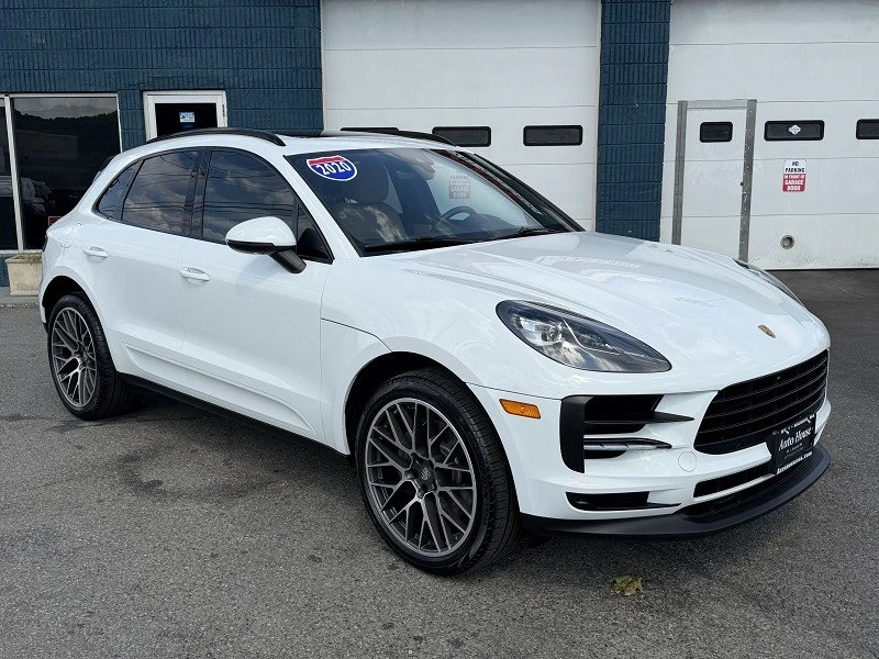 2020 Porsche Macan - Image 12 of 20