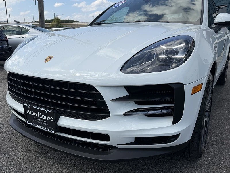 2020 Porsche Macan - Image 14 of 20
