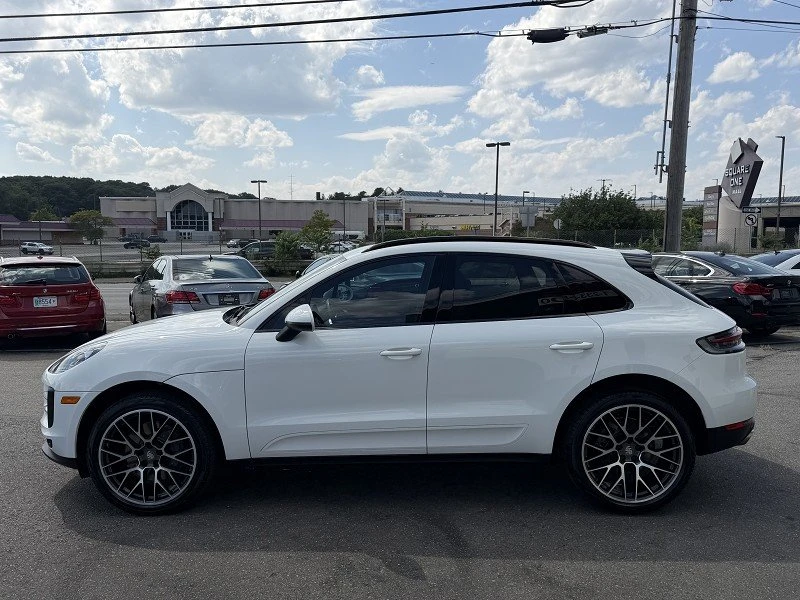2020 Porsche Macan - Image 13 of 20