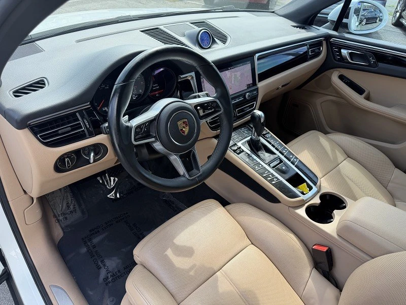 2020 Porsche Macan - Image 5 of 20