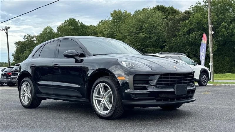 2020 Porsche Macan - Image 4 of 20