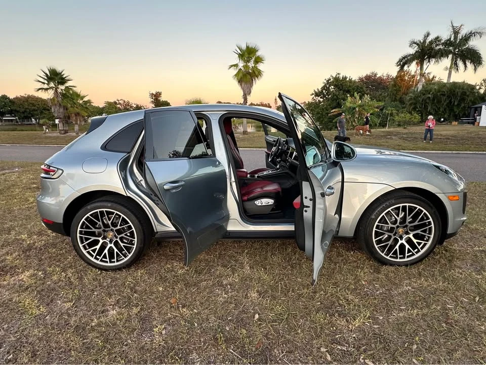 2020 Porsche Macan - Image 8 of 19