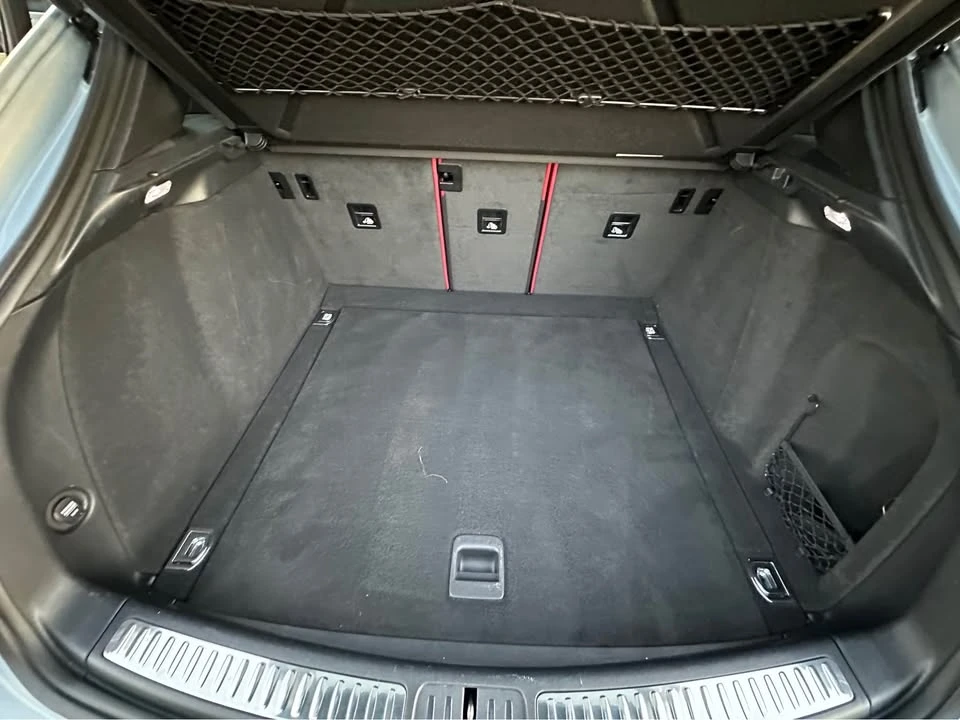 2020 Porsche Macan - Image 13 of 19