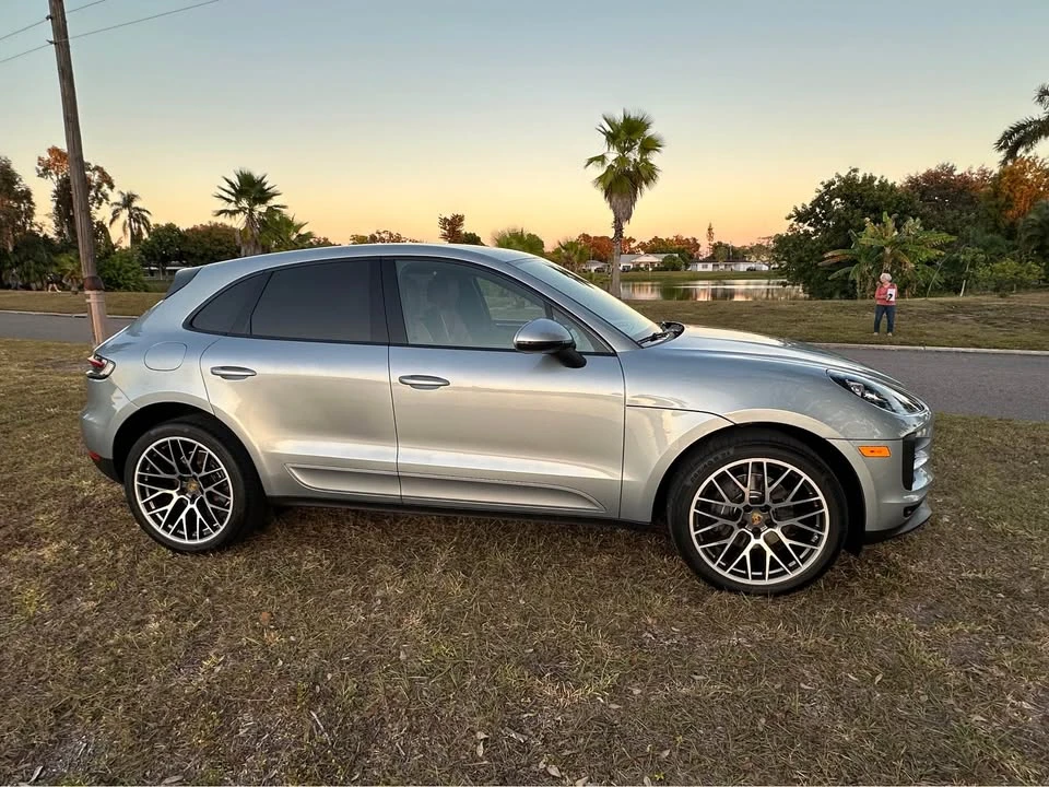 2020 Porsche Macan - Image 6 of 19