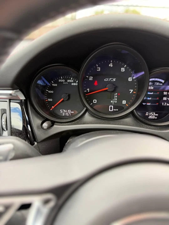 2020 Porsche Macan - Image 12 of 12