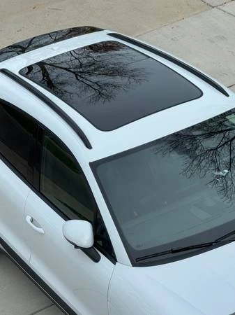 2020 Porsche Macan - Image 6 of 12