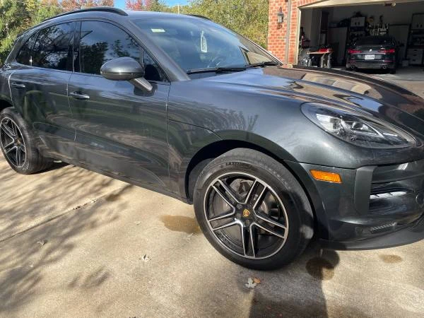 2020 Porsche Macan - Image 11 of 12