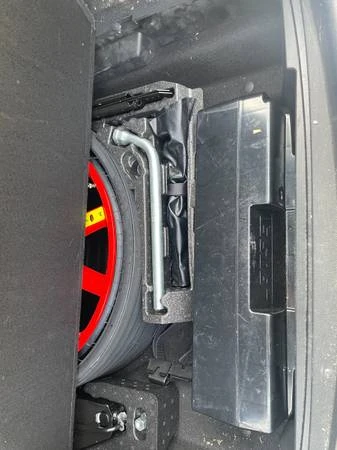 2020 Porsche Macan - Image 6 of 12