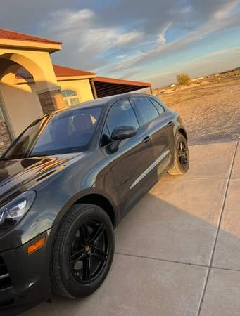 2020 Porsche Macan - Image 2 of 15