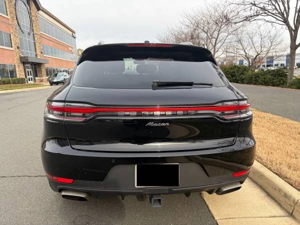 2020 Porsche Macan - Image 5 of 8