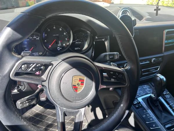 2020 Porsche Macan - Image 7 of 14