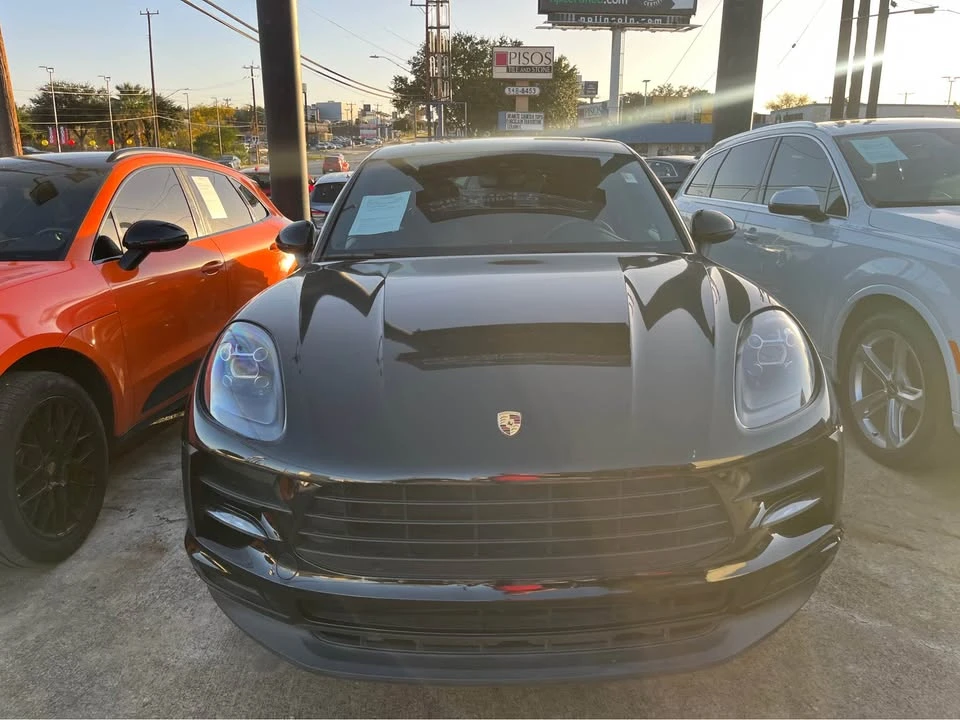 2020 Porsche Macan - Image 2 of 10