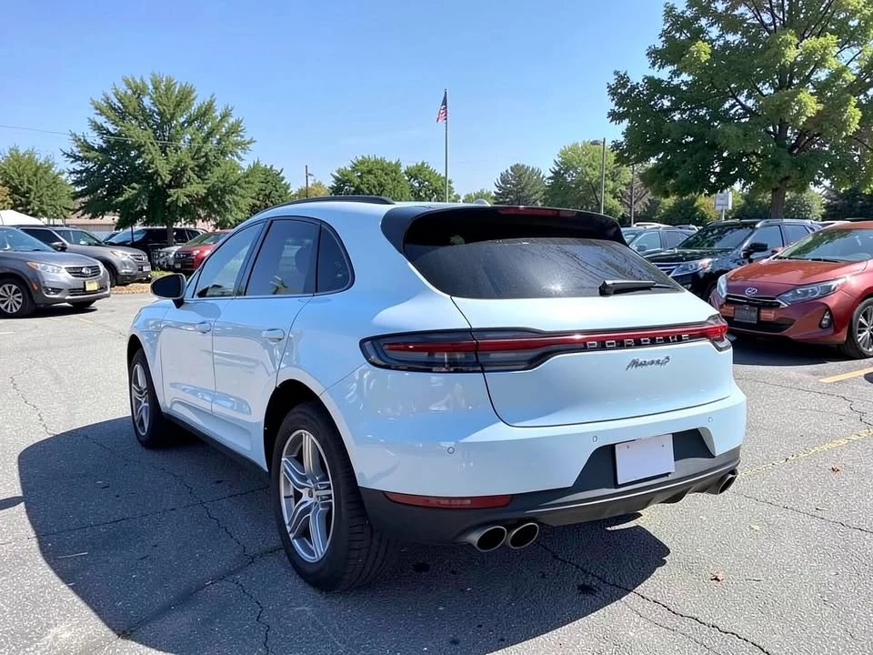 2020 Porsche Macan - Image 5 of 20