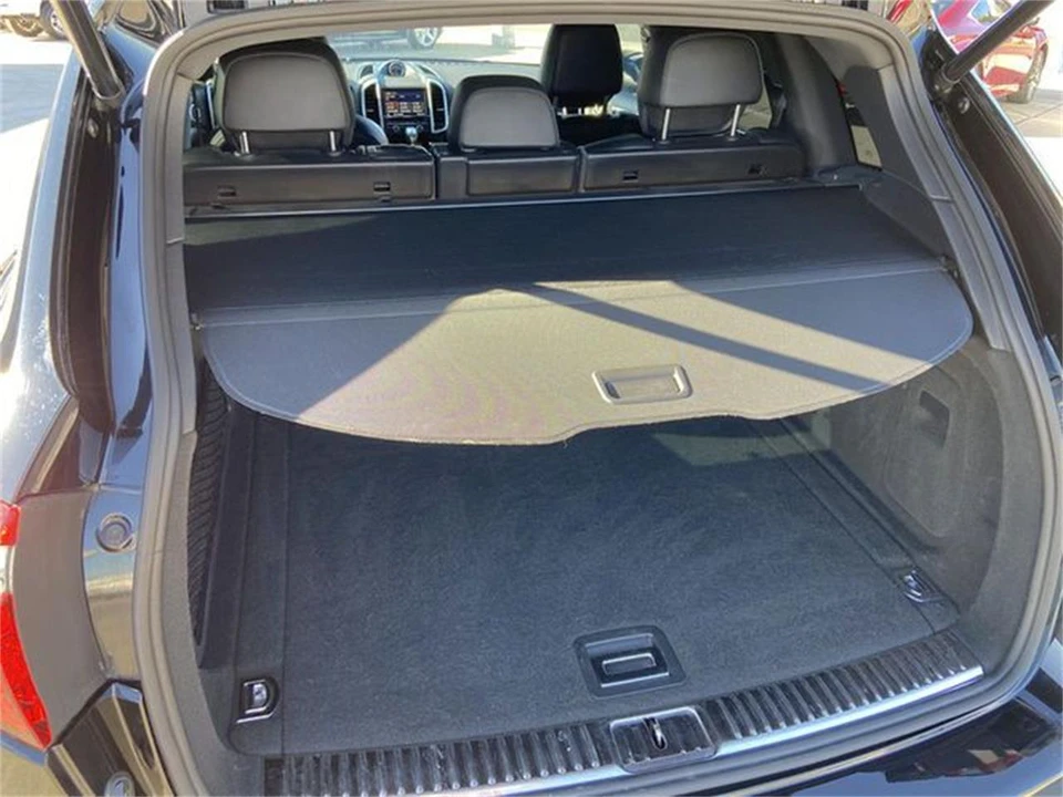 2020 Porsche Macan - Image 8 of 30