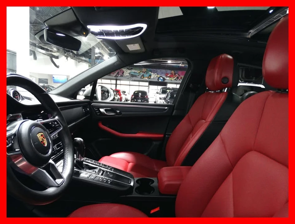2020 Porsche Macan - Image 11 of 20