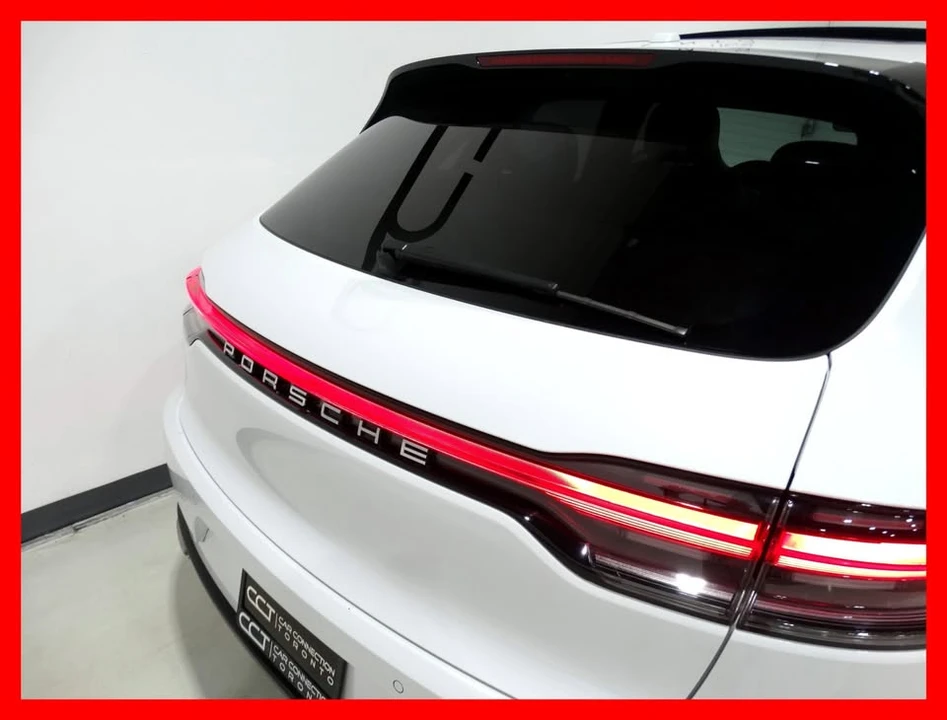 2020 Porsche Macan - Image 9 of 20