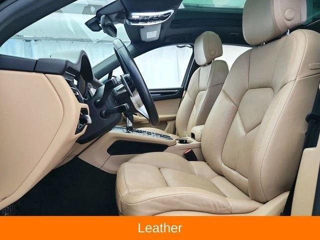 2020 Porsche Macan - Image 10 of 19