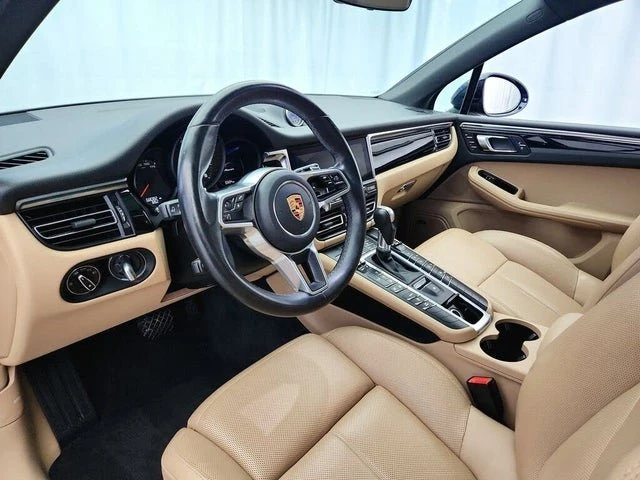 2020 Porsche Macan - Image 9 of 19
