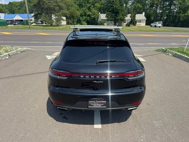 2020 Porsche Macan - Image 8 of 20