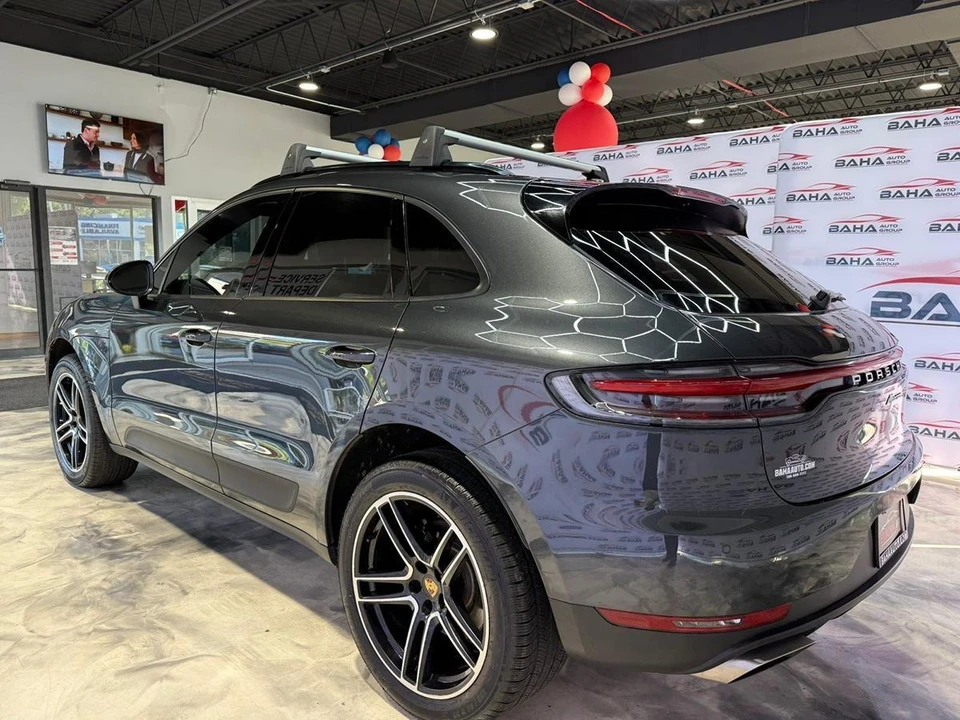 2020 Porsche Macan - Image 11 of 21