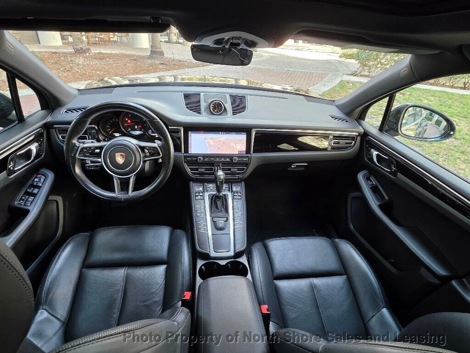 2020 Porsche Macan - Image 10 of 12