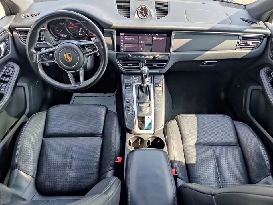 2020 Porsche Macan - Image 13 of 19