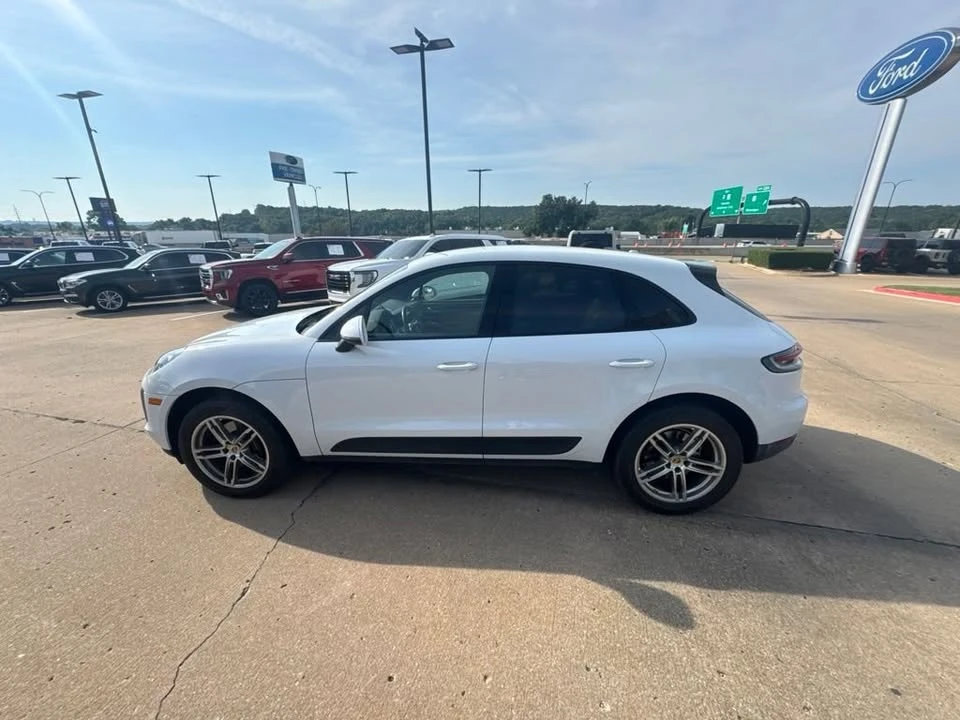 2020 Porsche Macan - Image 4 of 10